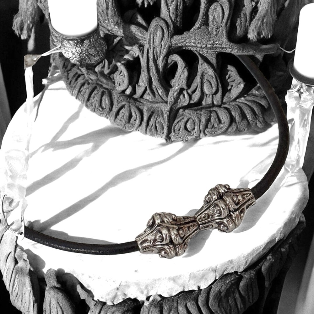 5 For $25💫Gothic Silver and Black Bracelet - Picture 4 of 4